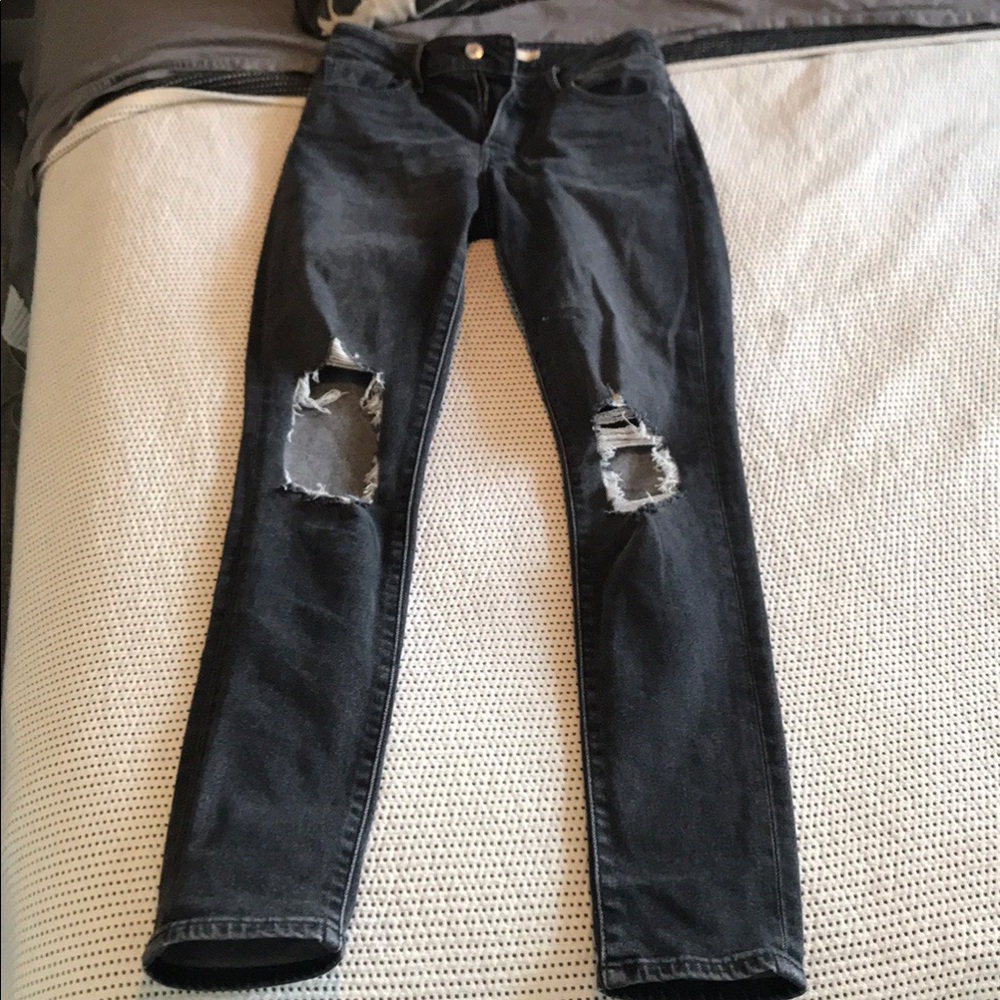 Levi’s Washed Black 721 High Rise Skinny